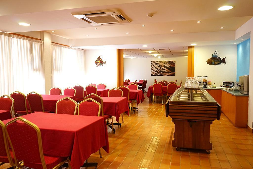 Checkin Torredembarra Hotel Buitenkant foto